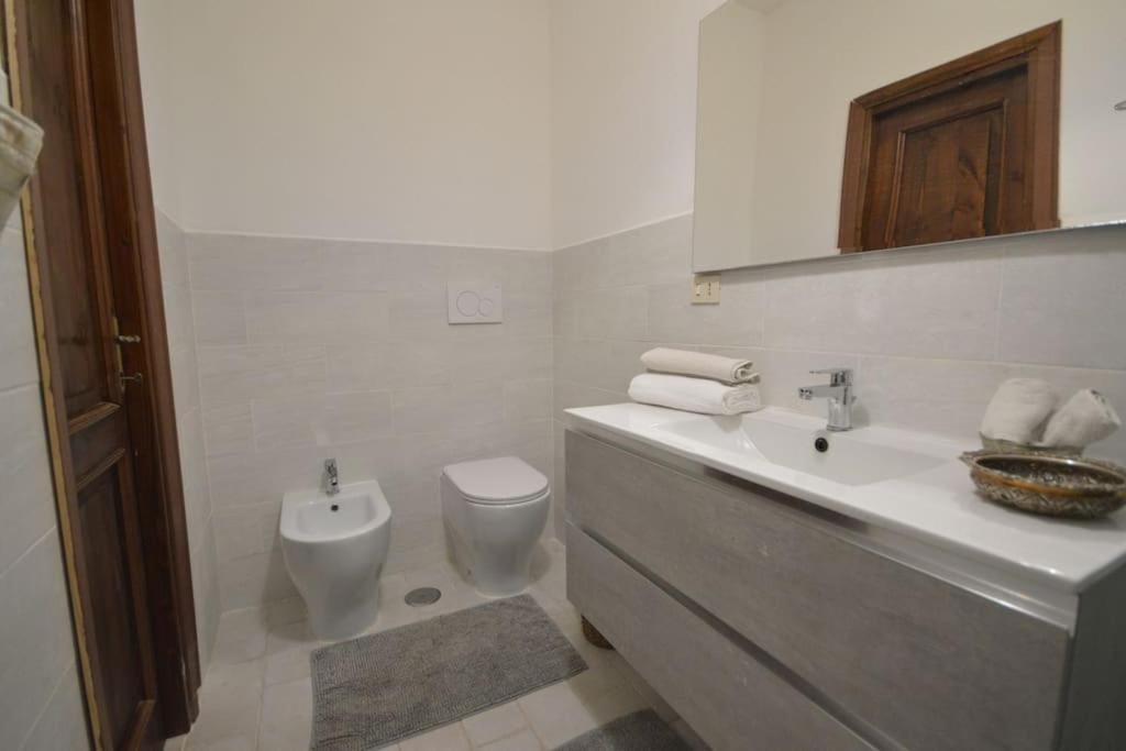 Apartment In Luxuryproperty Privatepool Garden Bbq Airc X8 Castelnuovo Di Porto Ngoại thất bức ảnh