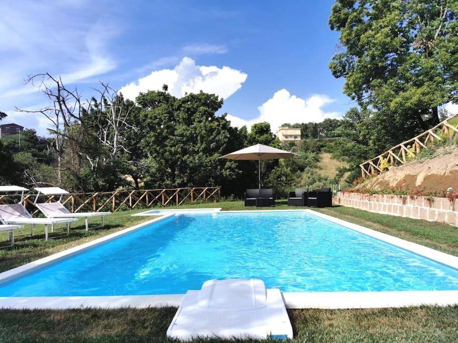 Apartment In Luxuryproperty Privatepool Garden Bbq Airc X8 Castelnuovo Di Porto Ngoại thất bức ảnh